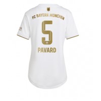 Fotbalové Dres Bayern Munich Benjamin Pavard #5 Dámské Venkovní 2022-23 Krátký Rukáv